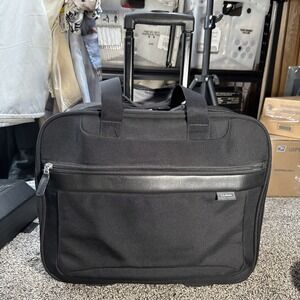 L.L. Bean Black Carry On Wheeled Overnighter Bag Luggage Extendable Handle